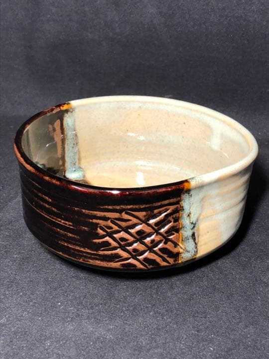 【茶道具】陽炎園 膳所焼沓形掛分茶碗 茶碗A339