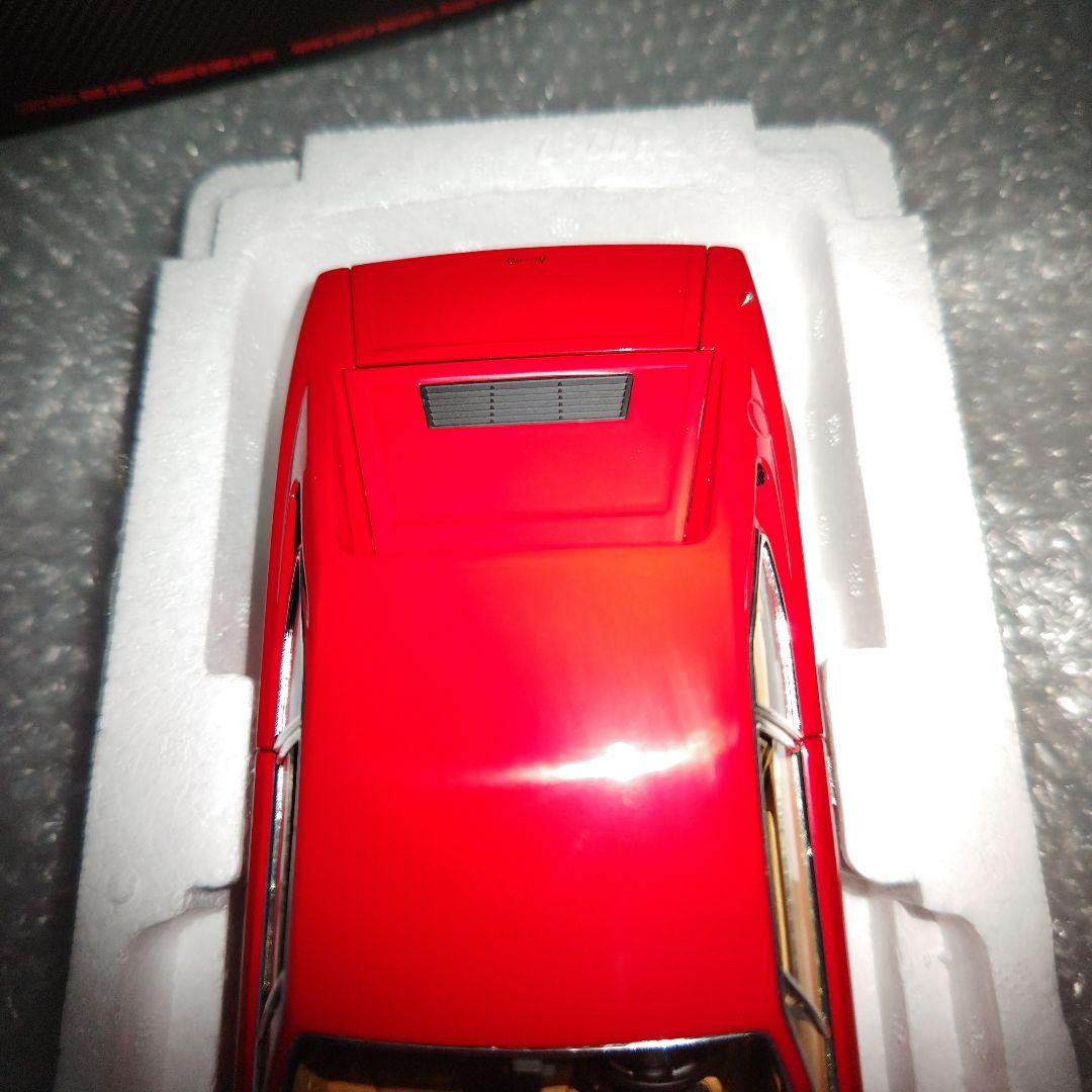 1/18　ホットウィール　エリート　フェラーリ　308　GT4　ディーノ