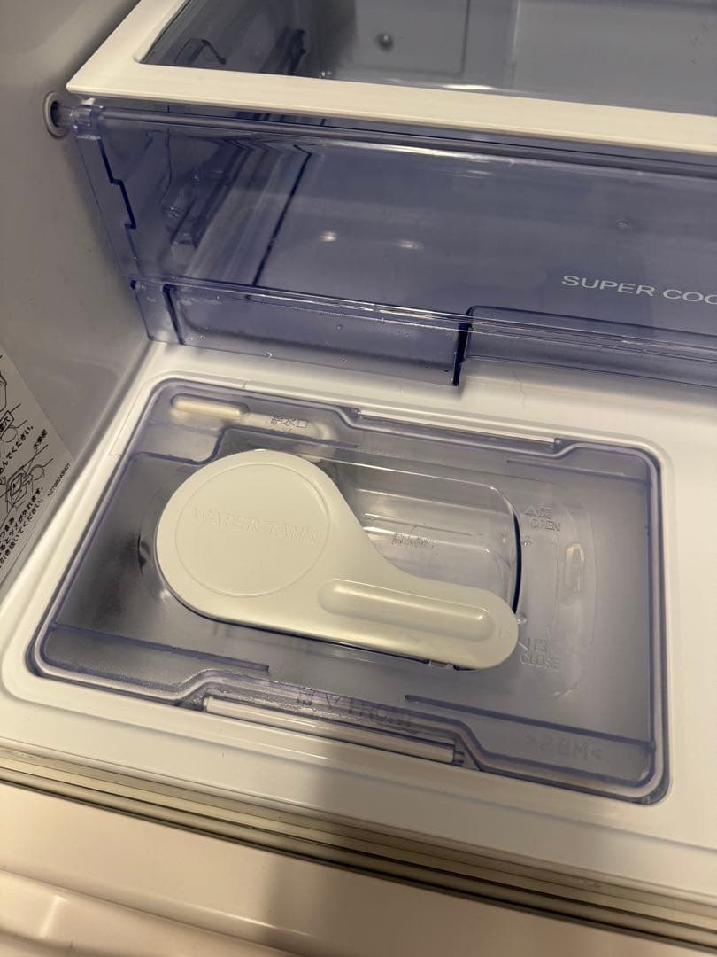 三菱ノンフロン冷凍冷蔵庫　272L MR-CX27E-W 2020年製