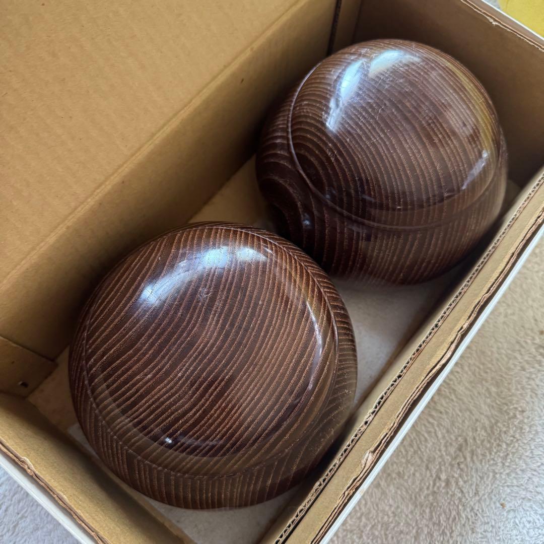 本榧　柾目　天地柾　4寸6分碁盤＋実用40号＋那智黒石＋碁笥＋桐製カバー