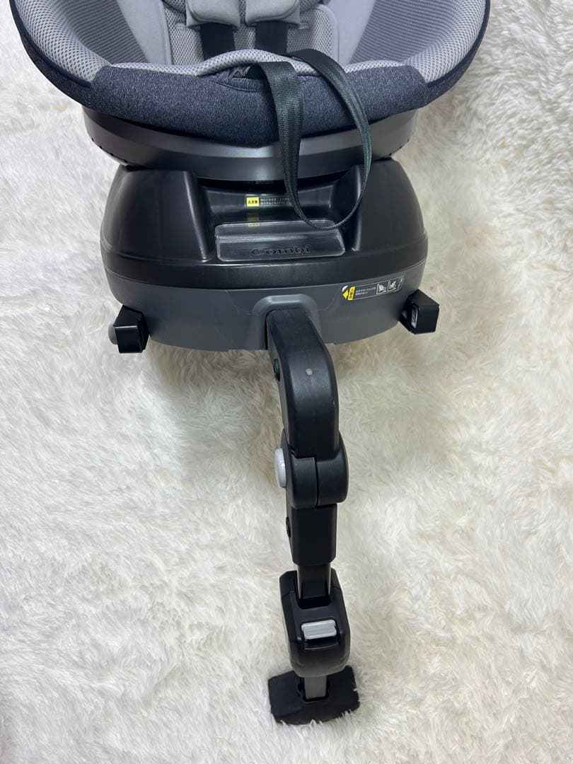 コンビ クルムーヴスマートISOFIX チャイルドシート　回転式