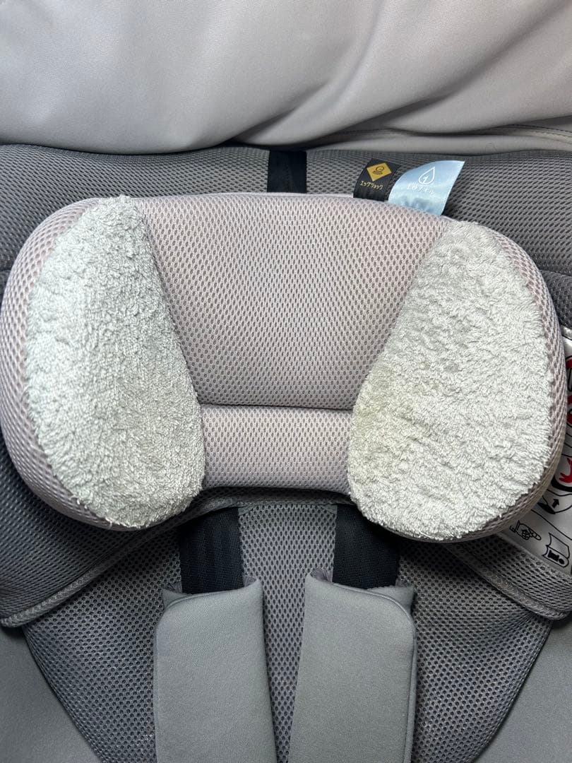 コンビ クルムーヴスマートISOFIX チャイルドシート　回転式