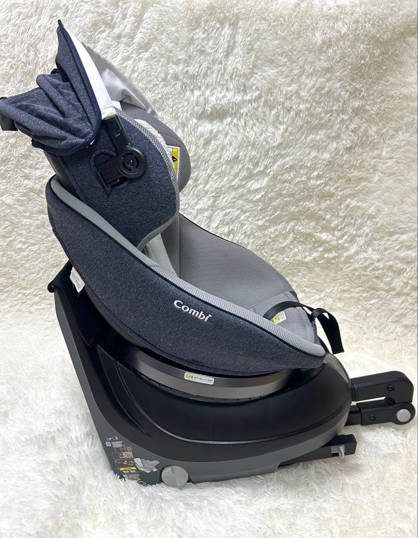 コンビ クルムーヴスマートISOFIX チャイルドシート　回転式