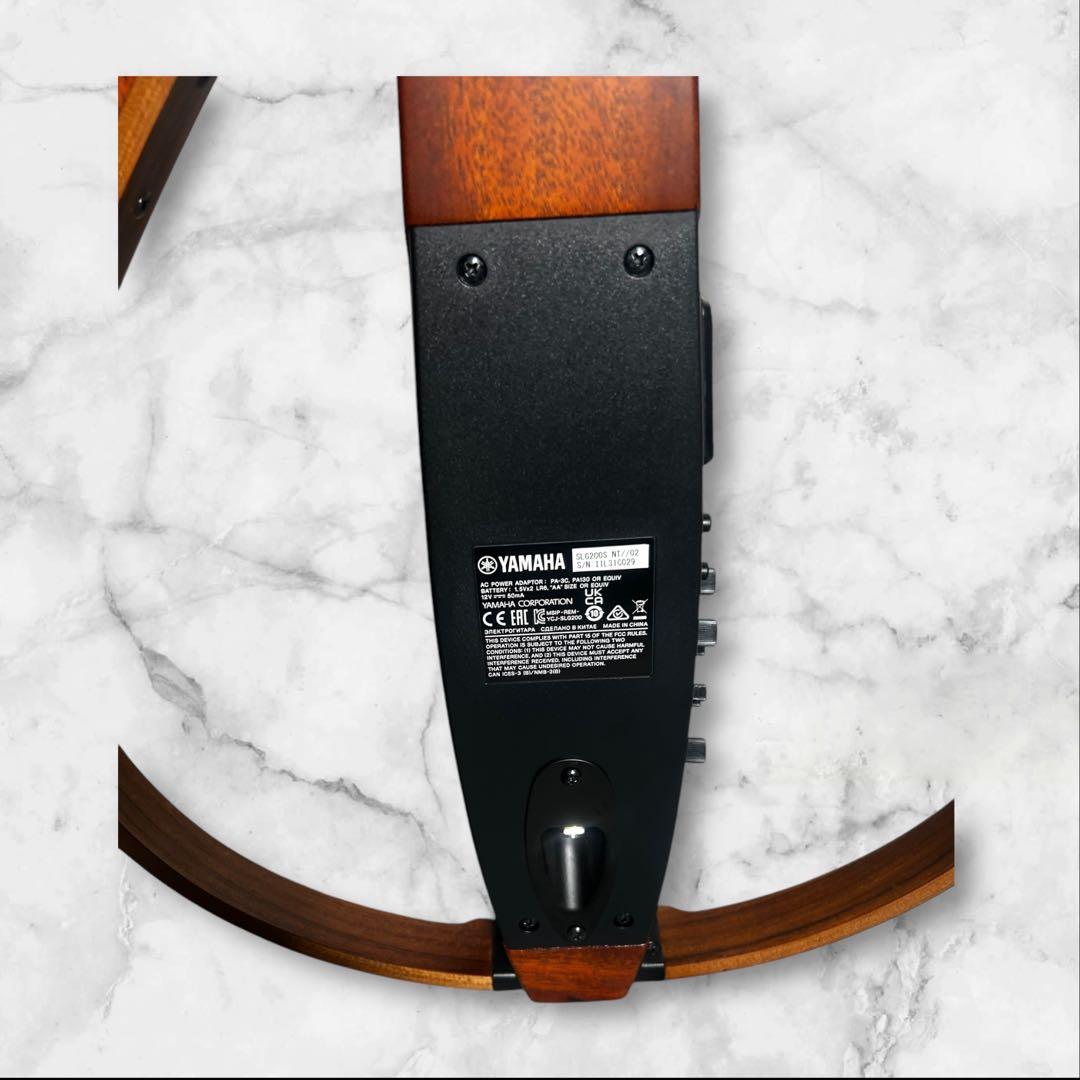 美品ヤマハ　サイレントギター　SLG200S