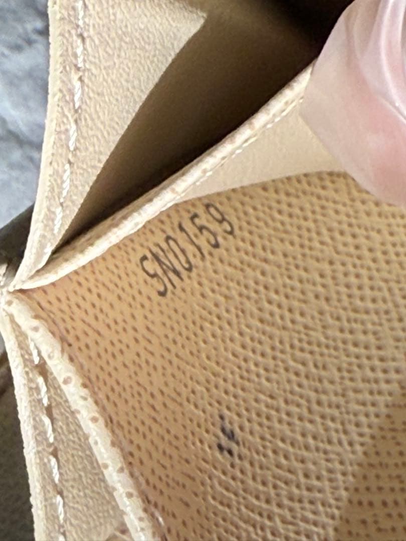 LOUIS VUITTON ダミエ ケース　ルイ・ヴィトン