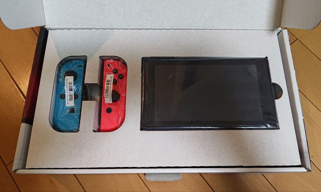 Nintendo Switch 本体 ネオンレッド/ブルー　美品