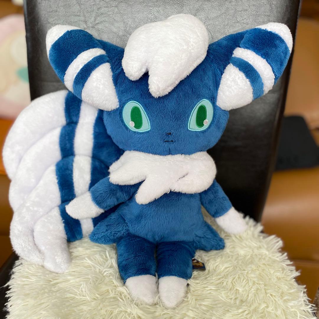 ポケモン ニャオニクス BIGぬいぐるみ ポケモンセンター - メルカリ