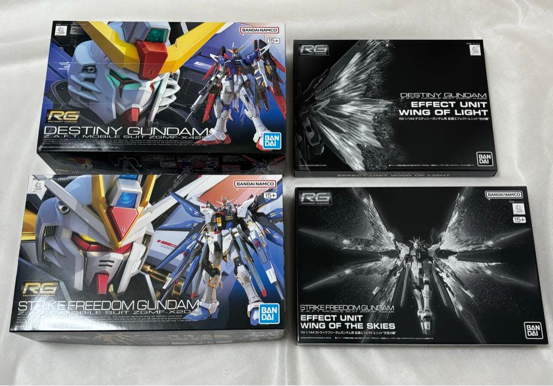 RG1/144ストライクフリーダムガンダムデスティニーガンダム光の翼セット
