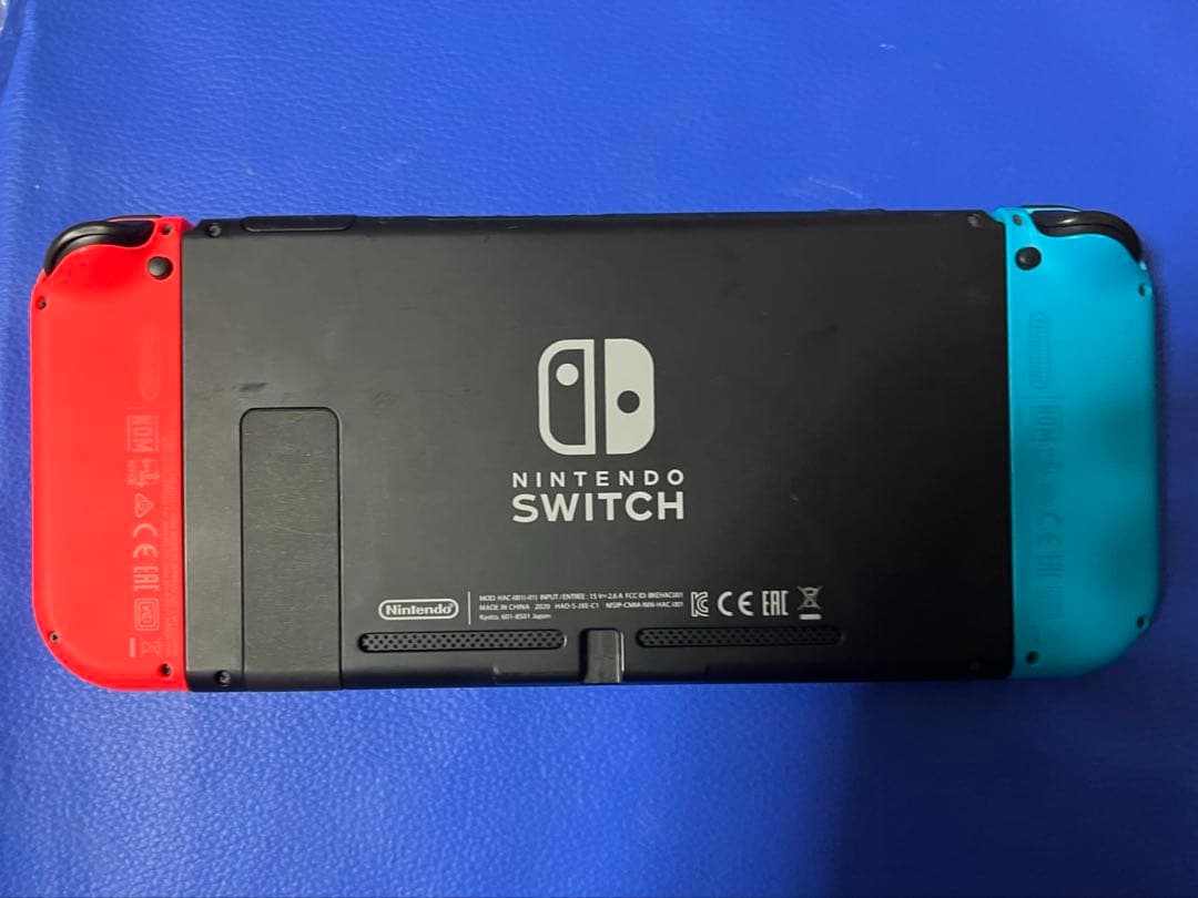 【ほぼ未使用/美品】Nintendo Switch 本体 付属品完備 ネオン