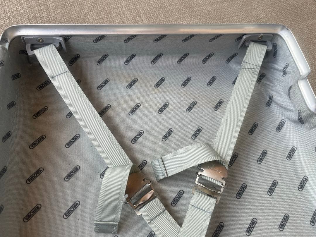 廃番】リモワオパールキャビントローリー94752 スーツケース