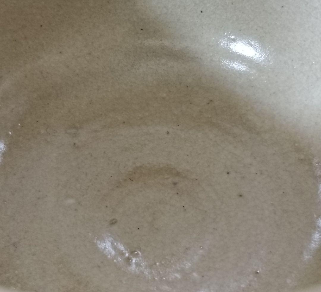 喜多里加作 織部釉茶碗 金彩陶印 - メルカリ