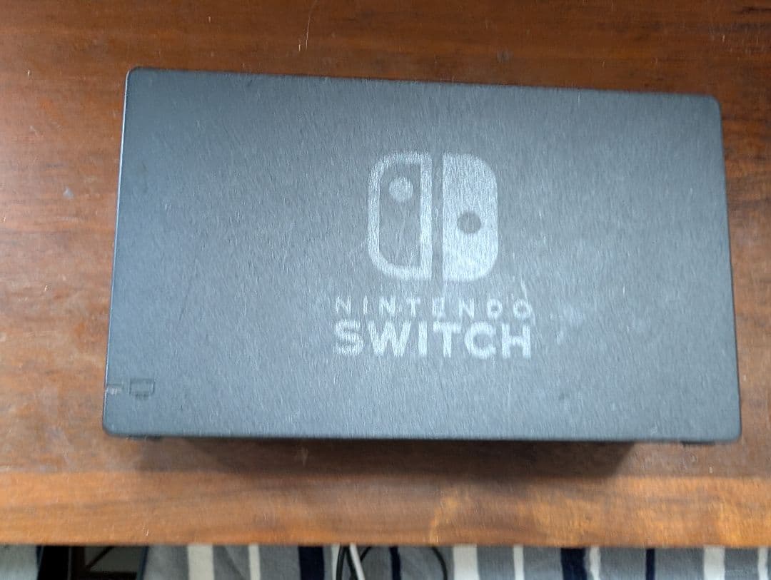 Nintendo Switch 本体 + ワイヤレスコントローラー