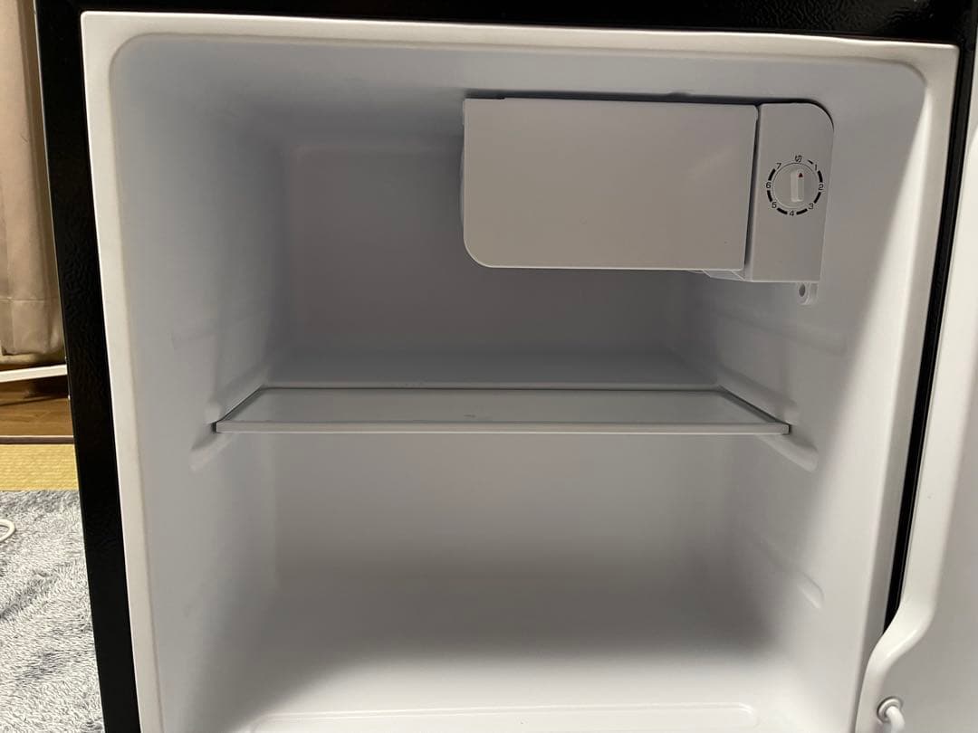 美品・冷蔵庫 2023年製46Lブラック 使用1年　PRC-B051D-B