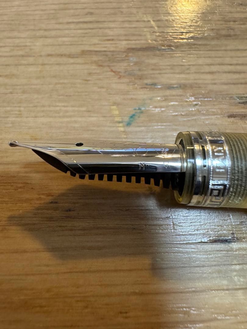 訳あり OMAS オマス 万年筆 18K 750 M 中字 クリア 透明 文房具 - メルカリ