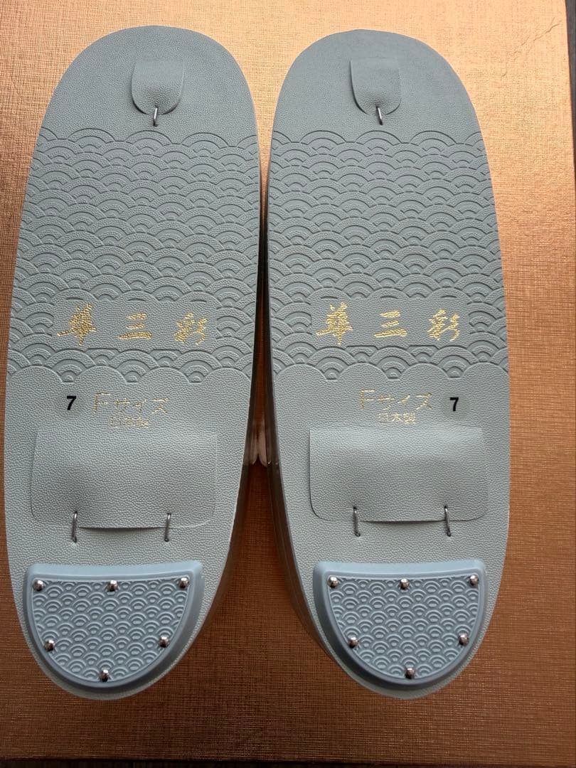 世美庵 高級帯地 草履バッグセット 新品 留袖 訪問着 シルバー系