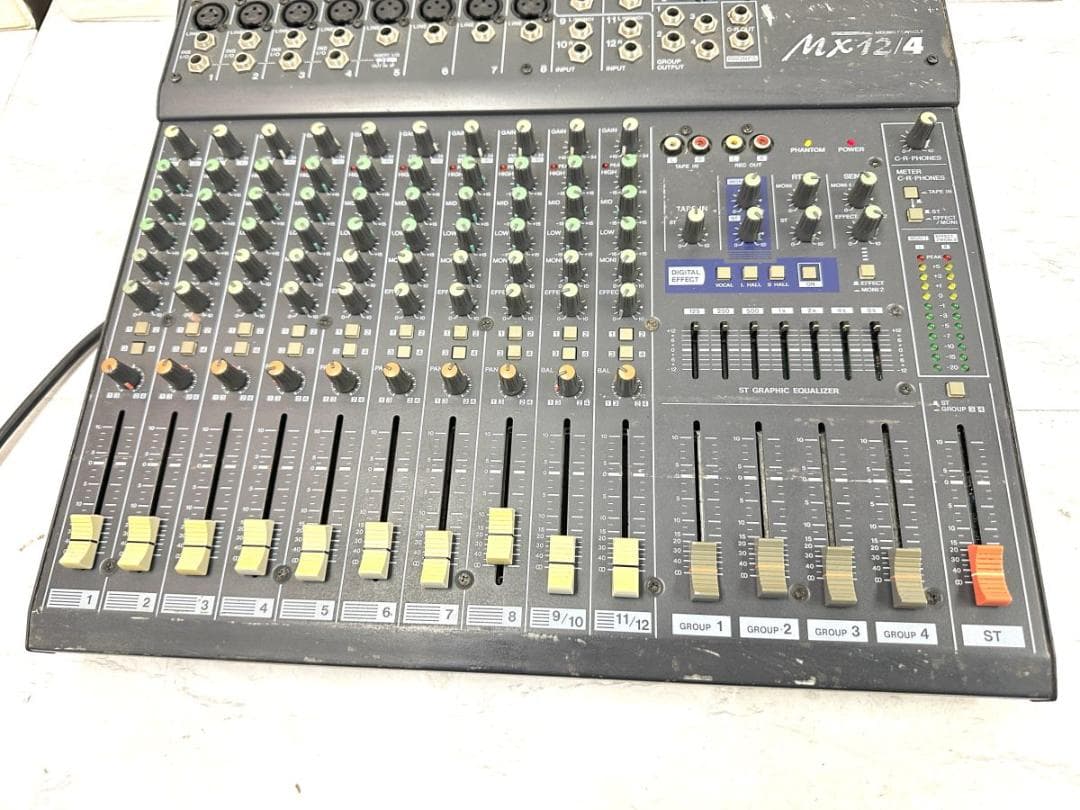 YAMAHA MX12/4 アナログミキサー 12ch・4バス PA*