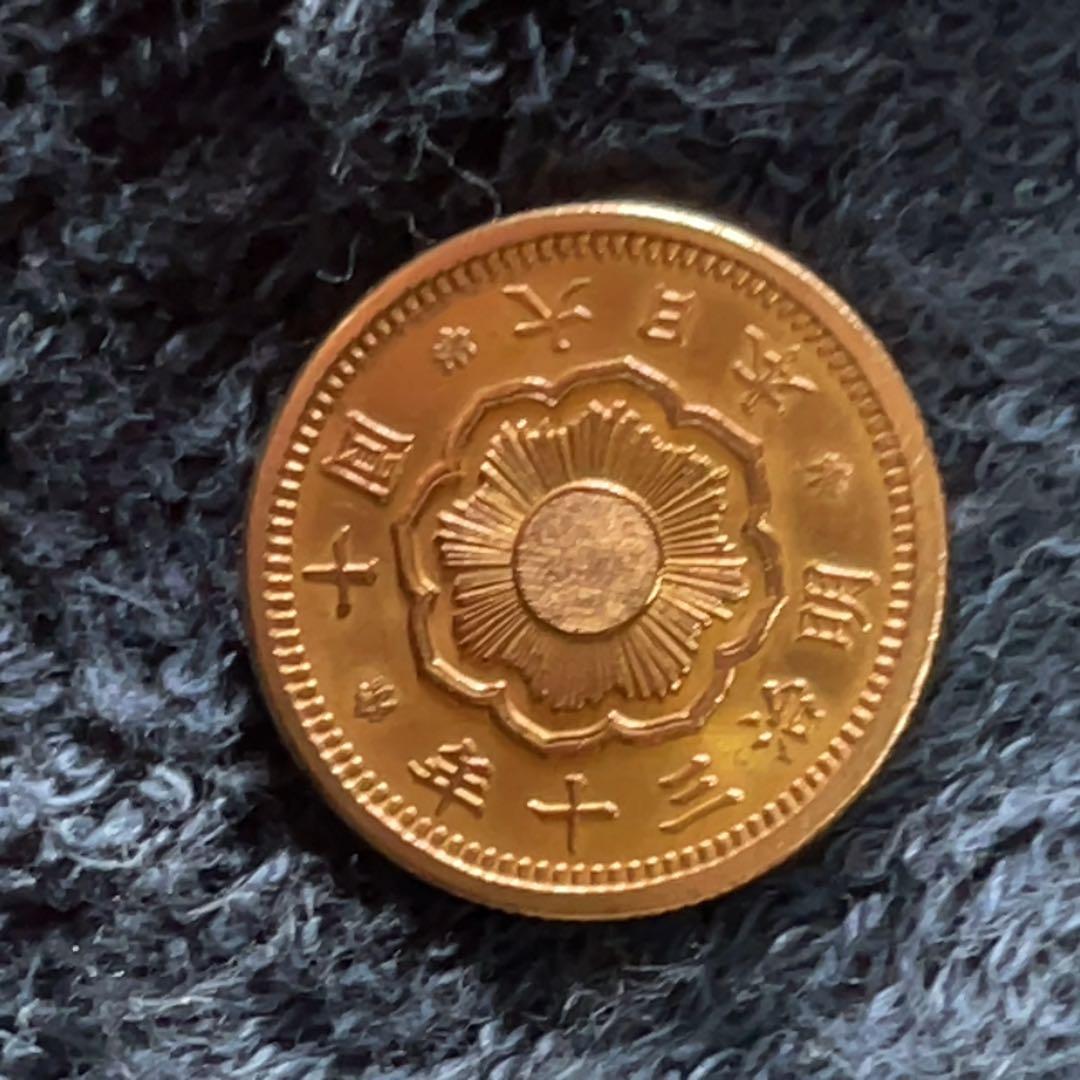 Zお宝探し！世界、日本古銭1KG 大量一圓銀貨など金貨銀貨 貴重