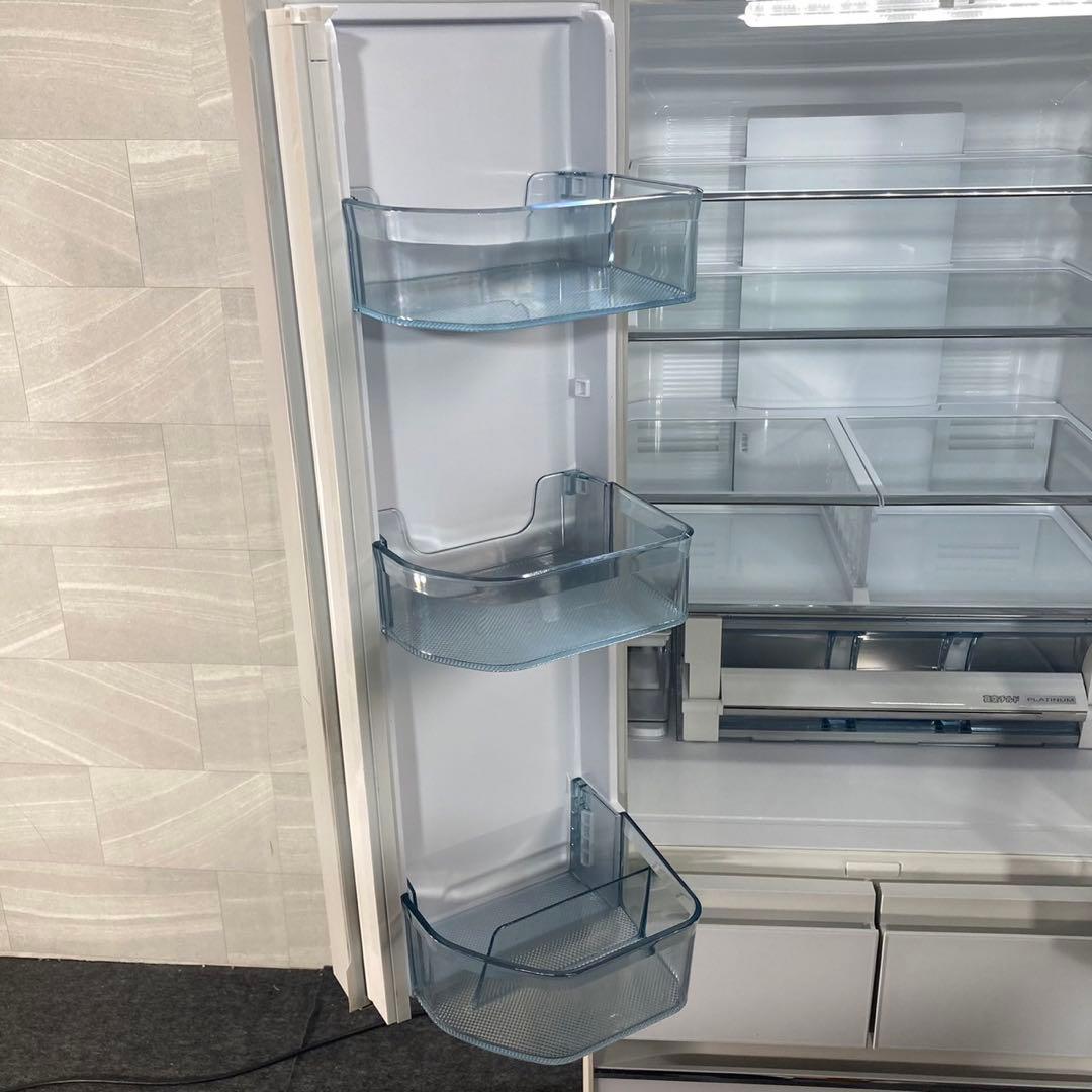 HITACHI 大型冷蔵庫 520L R-HW52J 真空チルド d4702