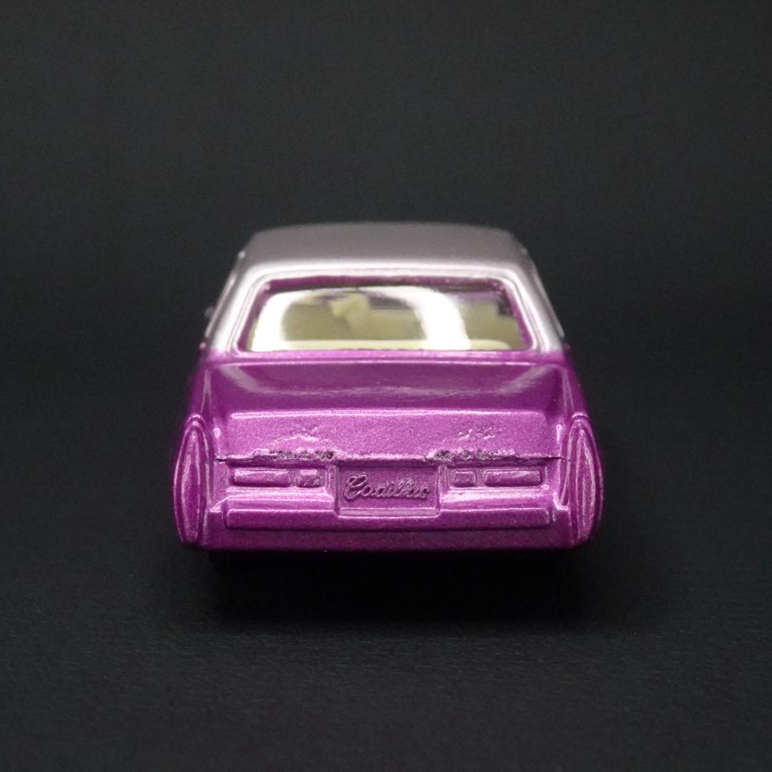 ★トミカ 青箱 F2　日本製　キャデラック　フリートウッド ブローアム　紫×銀