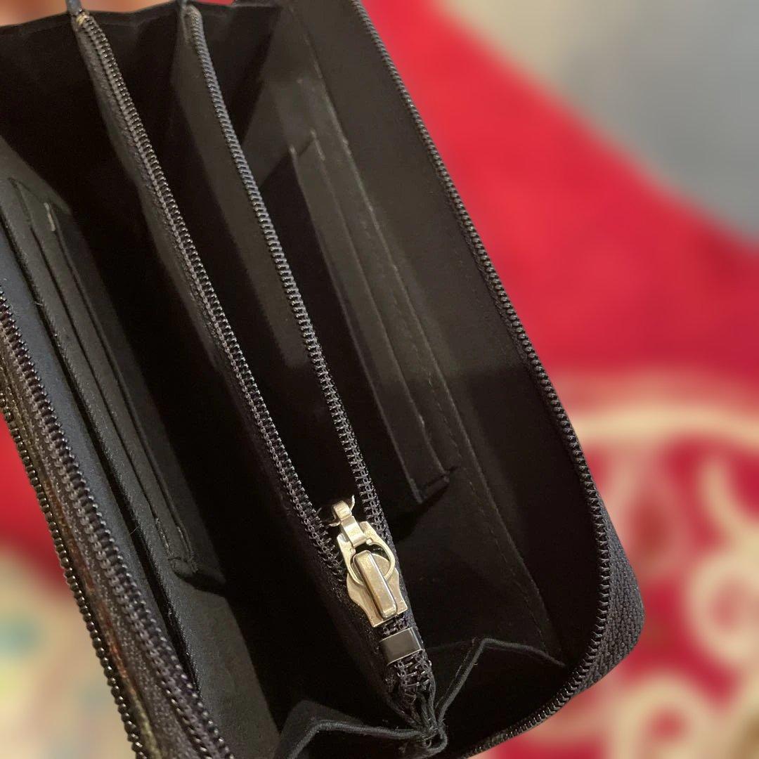 ビーズ刺繍 花柄 長財布