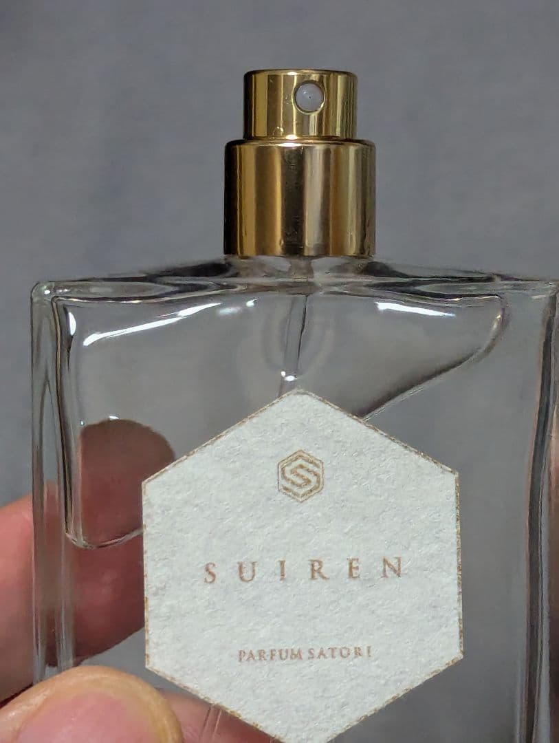 希少入手困難パルファンサトリ睡蓮オードパルファン50ml