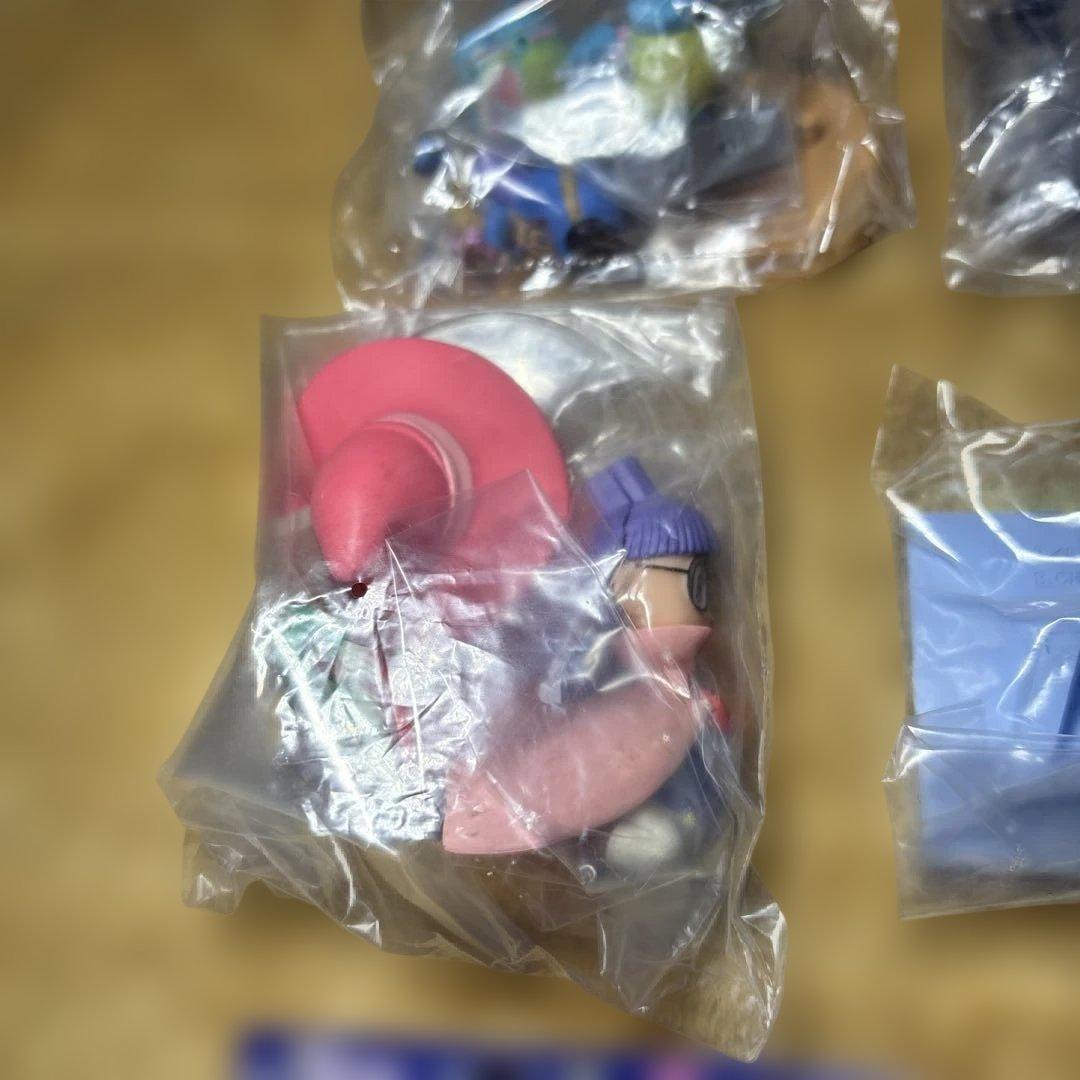 Dr.スランプ　アラレちゃんHGシリーズ　全6種セット　ブック6枚付き