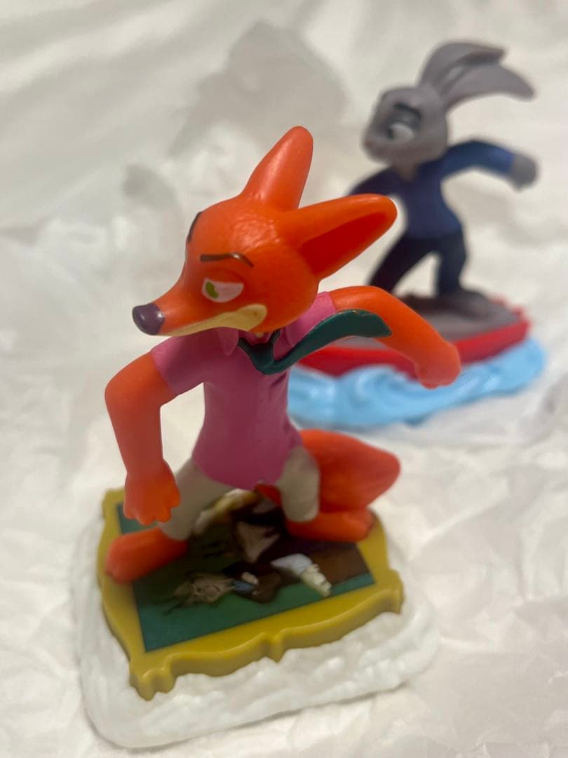 ズートピア2 フィギュア ジュディ ニック - メルカリ