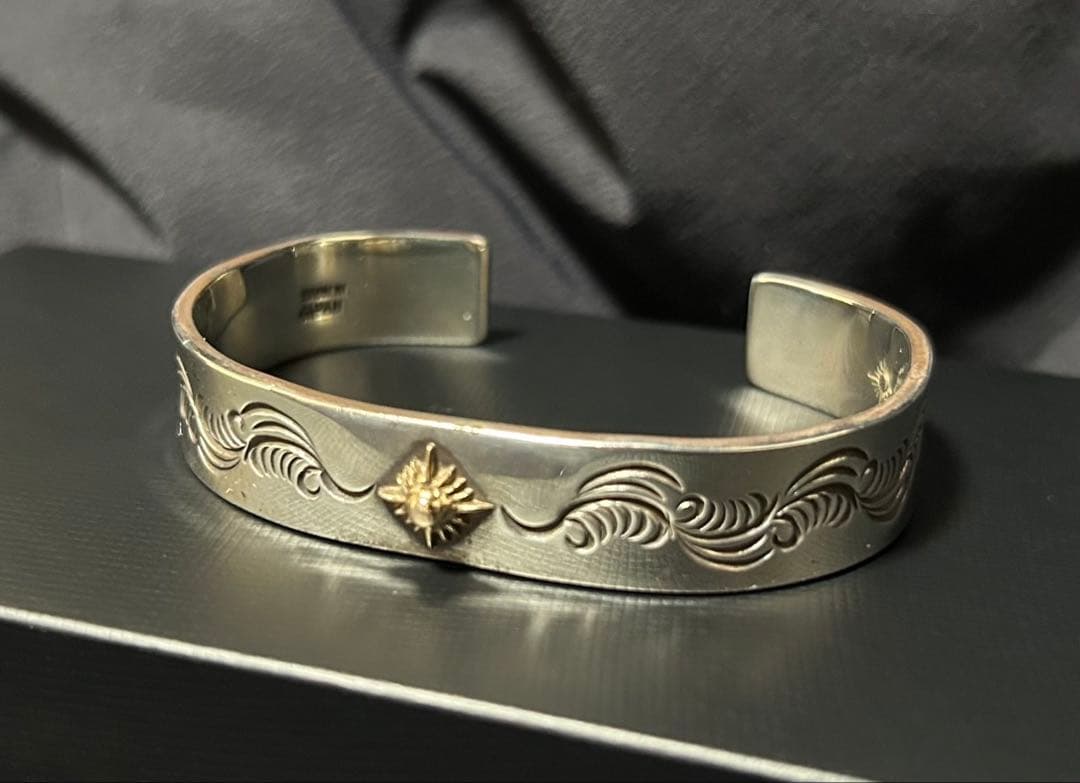 ARIZONA FREEDOM アリゾナフリーダム 太陽神 唐草 バングル