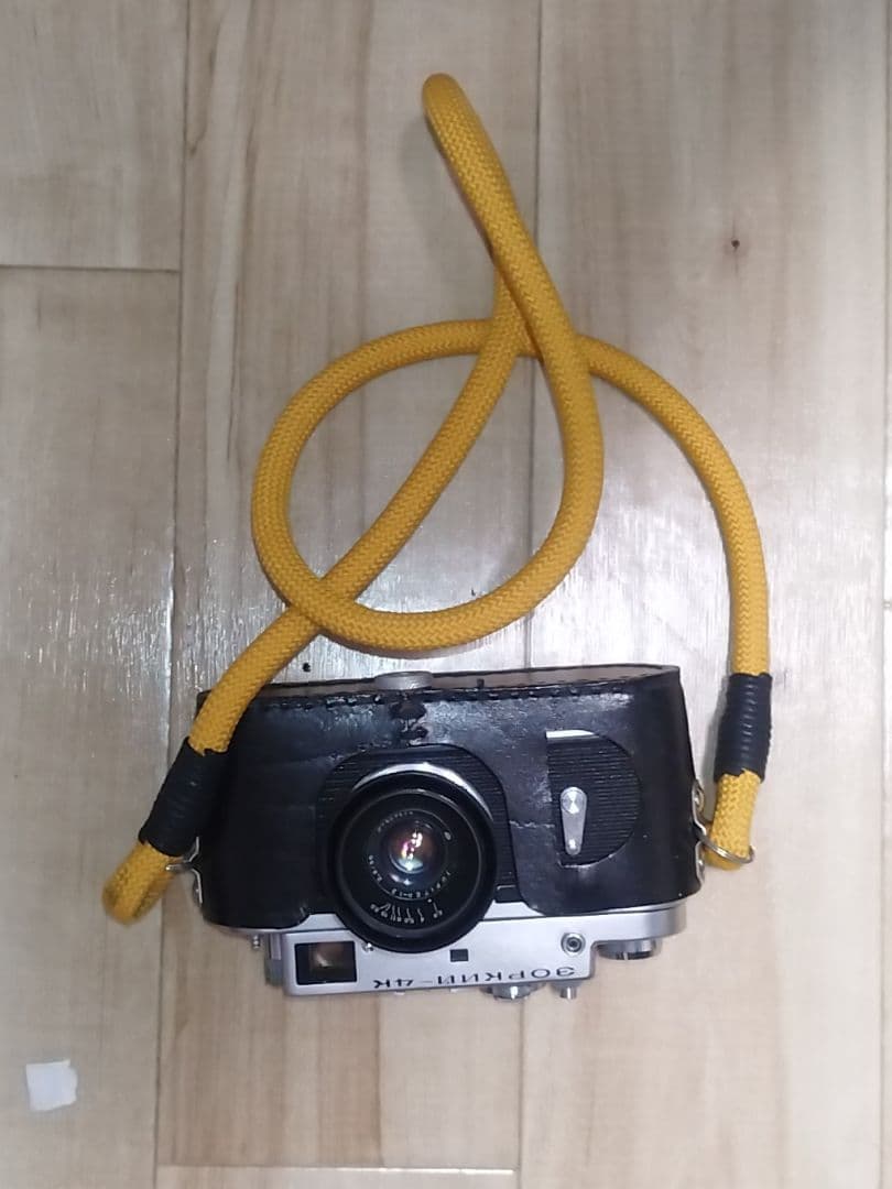 ゾルキー 4K, Zorki 4K カバー付き