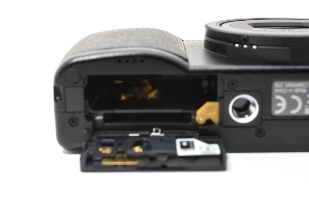 ■ 美品 ■《S数 70回》リコー　RICOH GR DIGITAL III