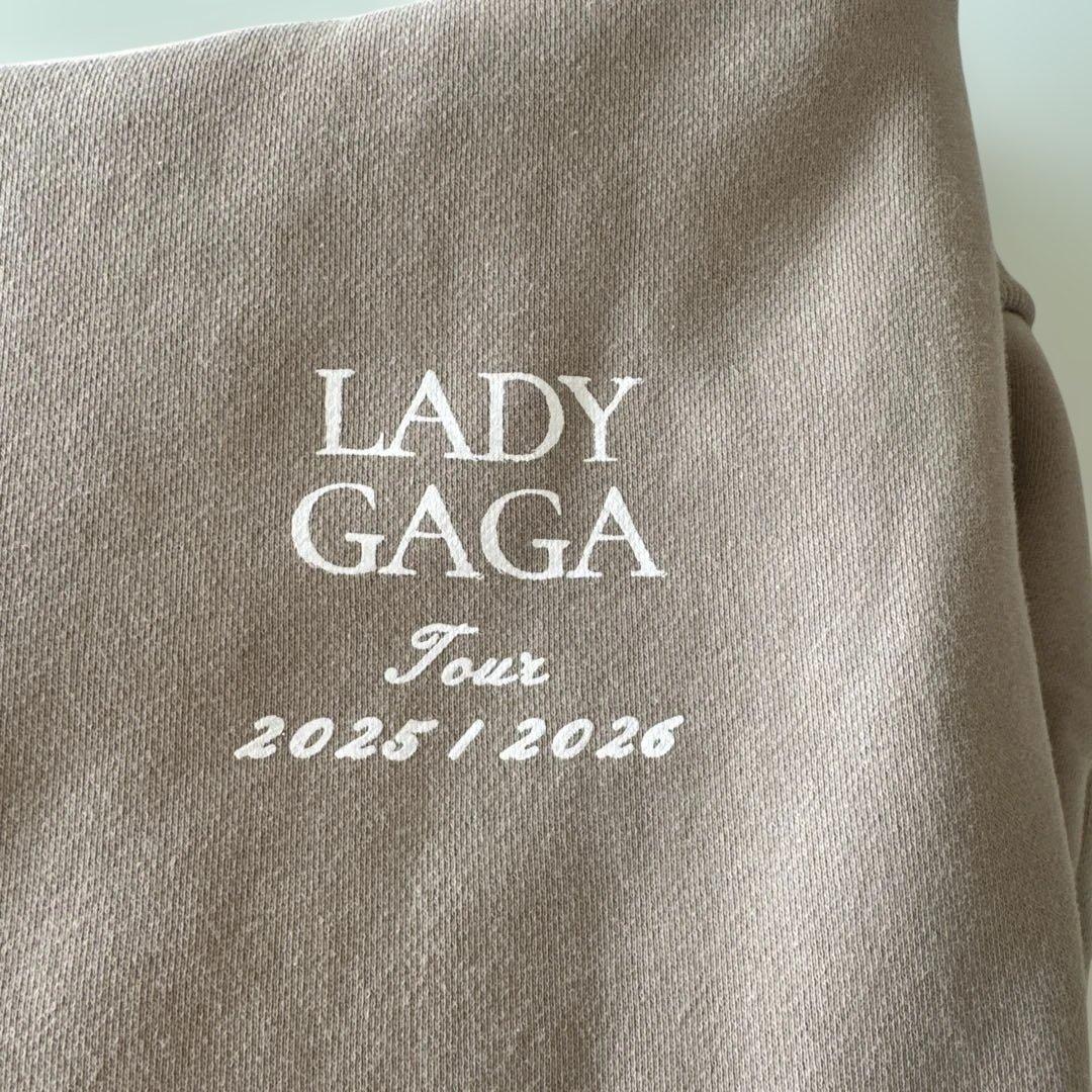 早い者勝ち』新品Lady Gaga The MAYHEM Ball 公式限定 - メルカリ
