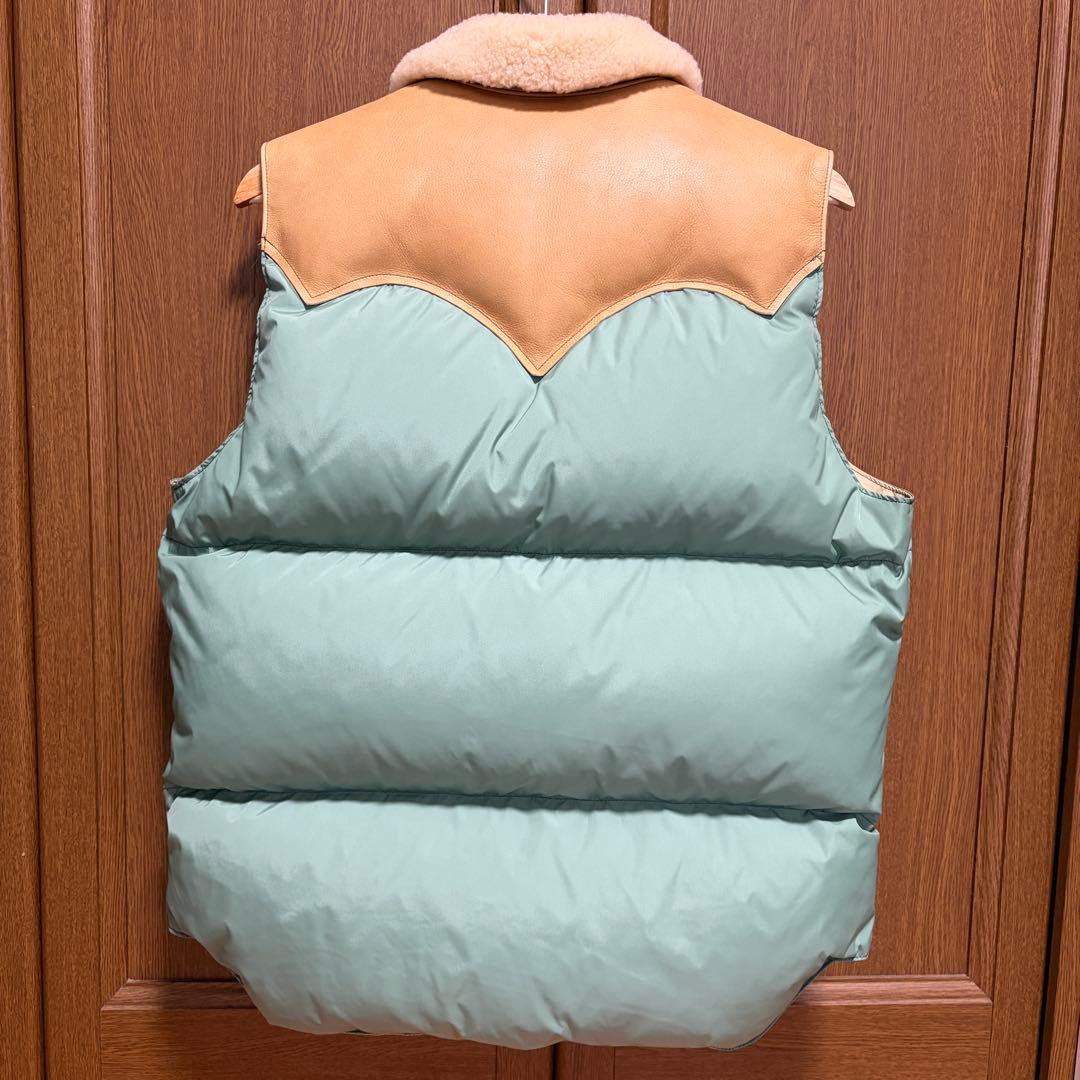 【美品】ロッキーマウンテンフェザーヘッド　ダウンベスト　40サイズ