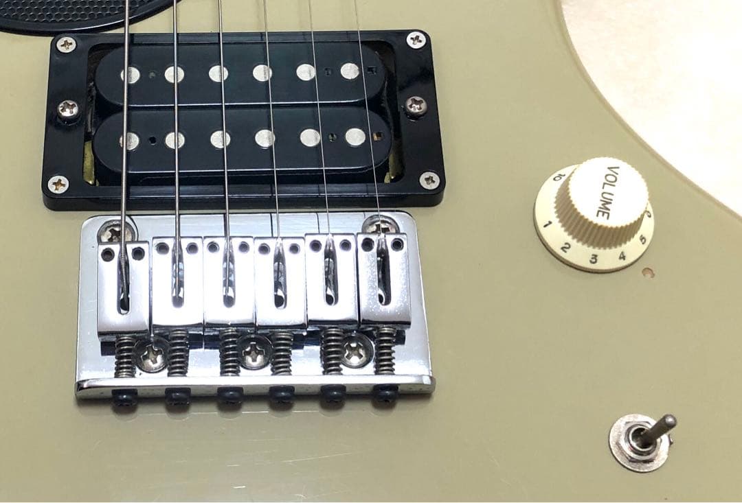 美品】ZO-3 グレー アンプ内蔵ミニギター 専用ケース付 ぞーさん 美