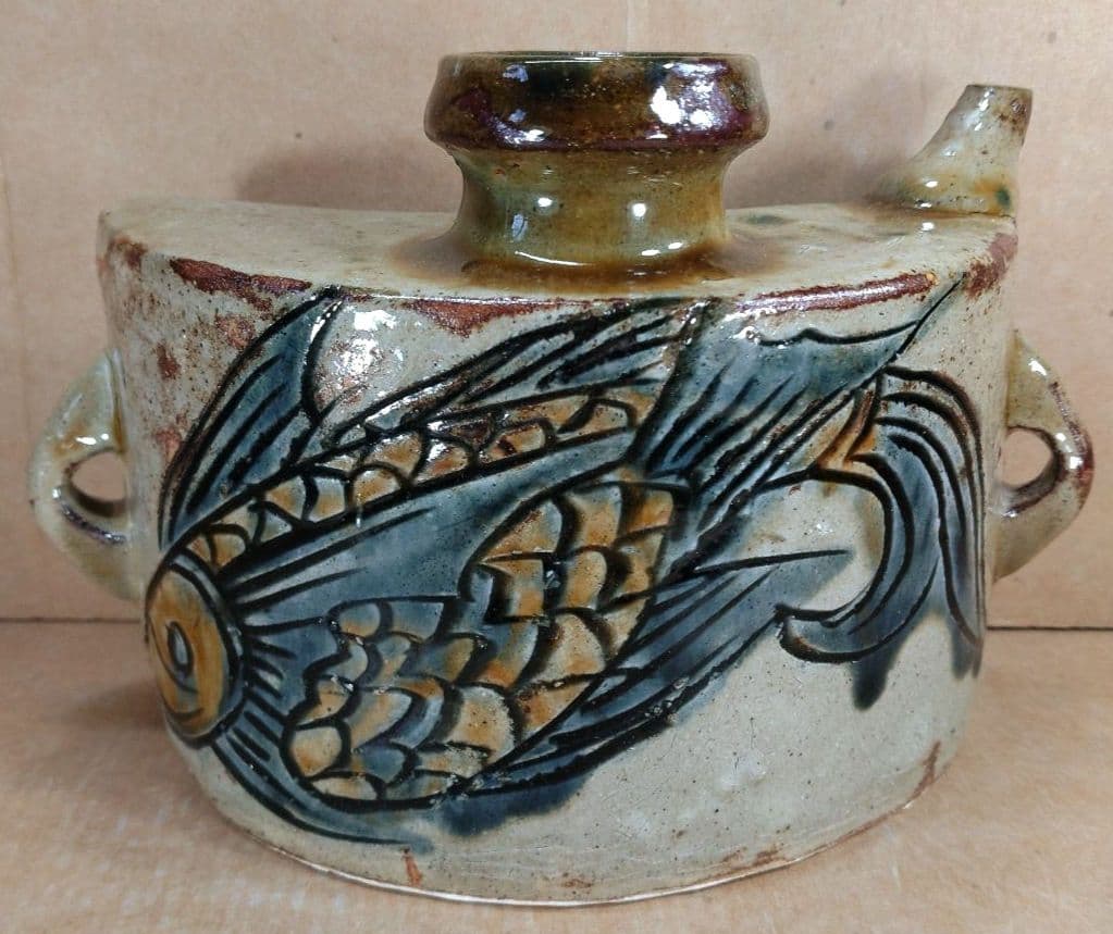 【本物保証】金城次郎 魚紋抱瓶 共箱 栞 壷屋焼 やちむん 人間国宝 無傷