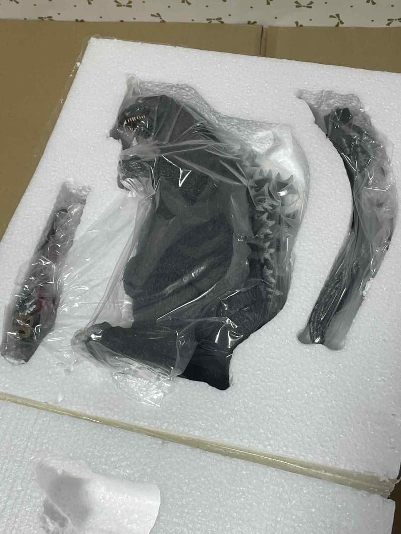 ゴジラ 1954/ ポリストーン製 リアルフィギュア