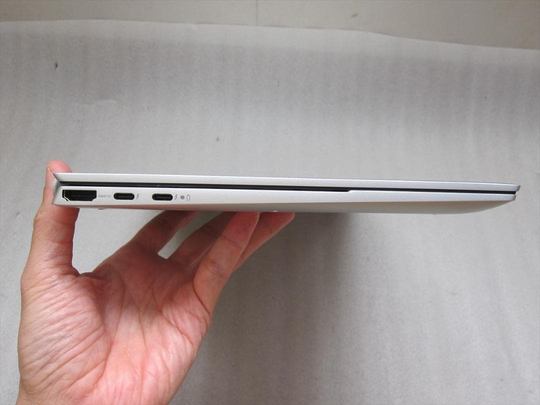 デルCore Ultra5 125H/16G/SSD512G/13型QHD+液晶