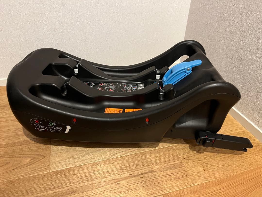 【Joieベビーシート】アイスナグ i-Snug本体＋アイ・ベース ISOFIX