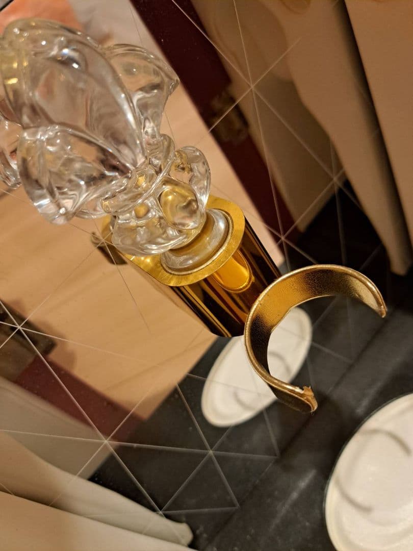 値下げ！55,！希少 レミーマルタンルイ13世 観音開き ボトル本体 。