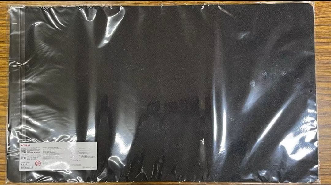 海外限定】遊戯王 烙印断罪 プレイマット 新品未開封 - メルカリ