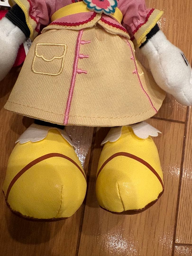 ディズニーシー　ミッキーぬいぐるみバッジ