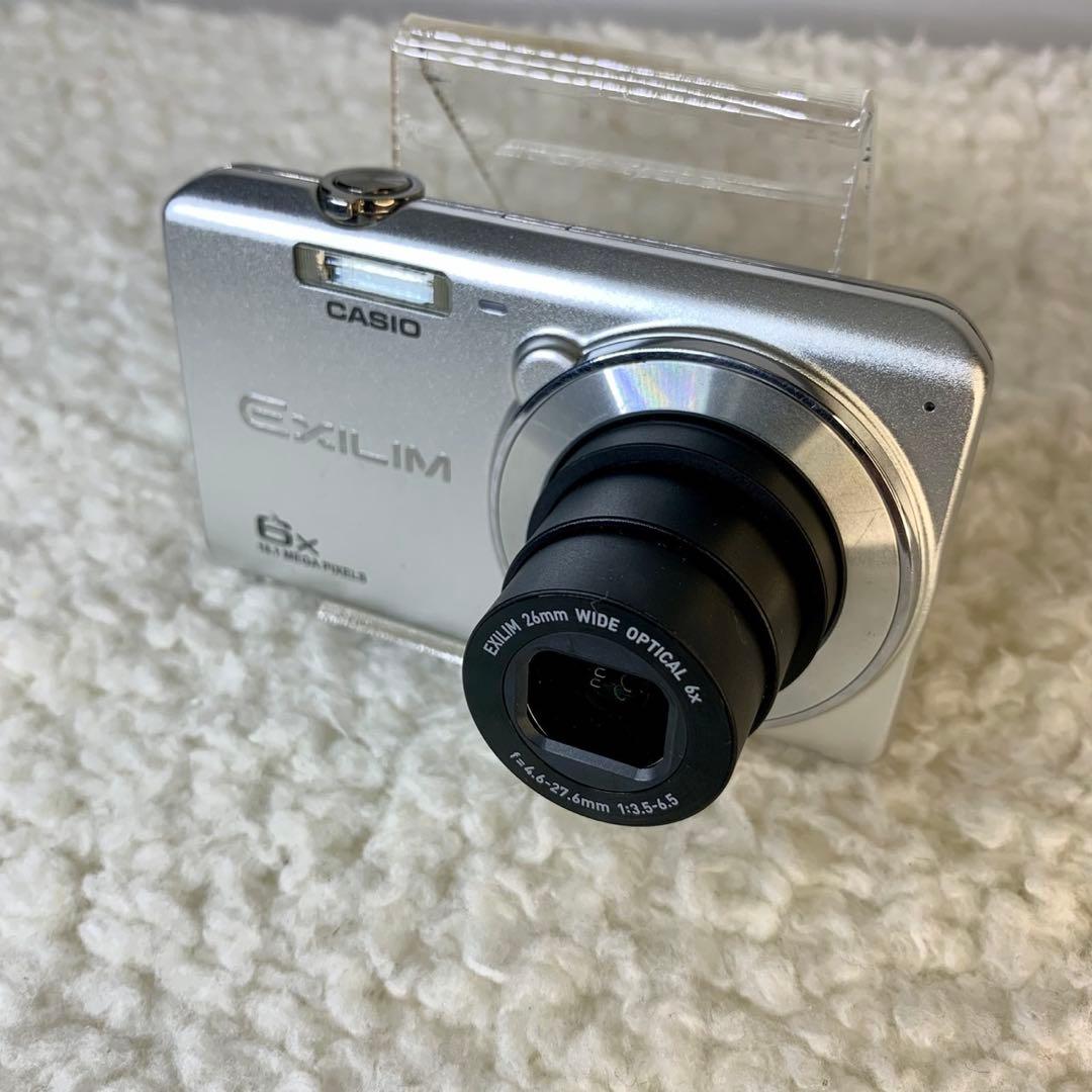 CASIO EXILIM 16.1MP コンパクトデジタルカメラSDカード４G付