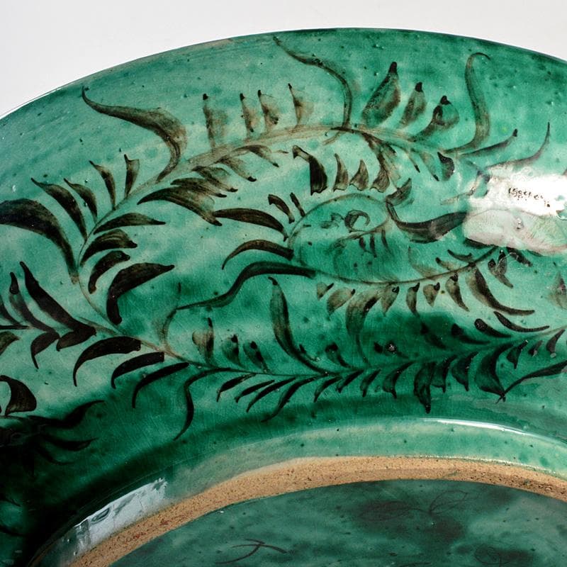 九谷焼　青手九谷　色絵　山水人物文　大皿　飾皿　直径約37㎝　M　6646C