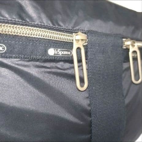 ✨美品✨レスポートサック　エッセンシャル　ポーチクロスボディ　ネイビー