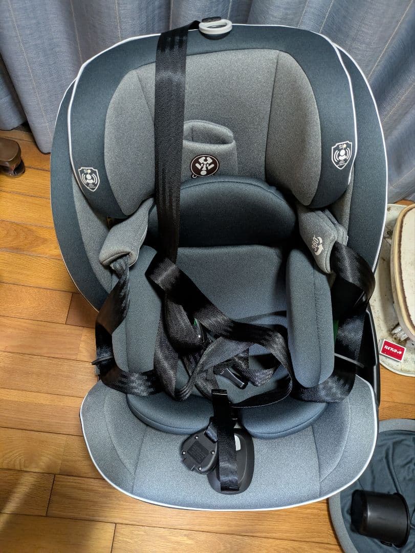 グレーISOFIX対応チャイルドシート0歳〜12歳対象 チャイルドシート 新生児 ISOFIX 0歳〜12歳 360度回転式 40〜150cm