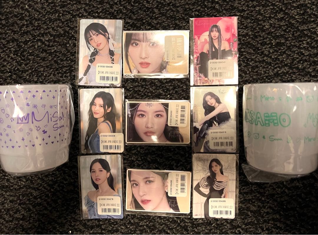 Twice READY TO BE オンラインくじ C賞　サイン入り Tシャツ