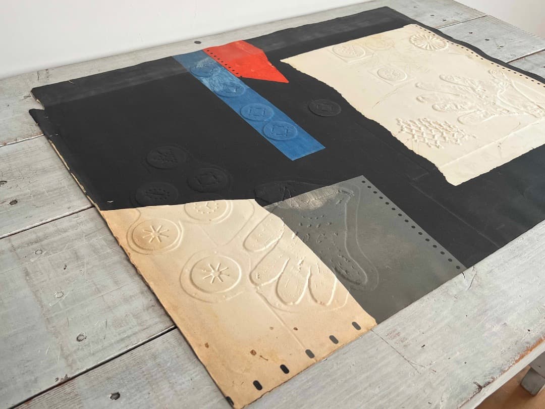 希少】アントニー・クラーベ① 「手袋と記号」 カーボンランダム/エンボス