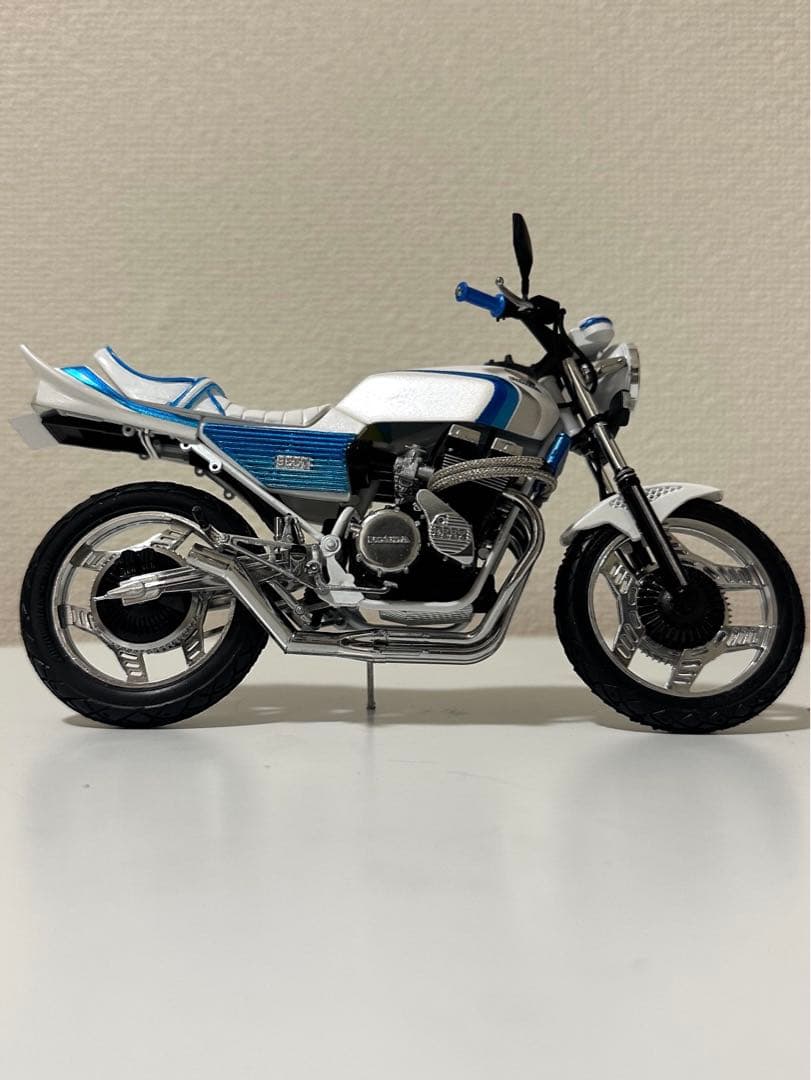 定番，2025 アオシマ 俺のマシン CBX400F プラモデル バイク 旧車 暴走