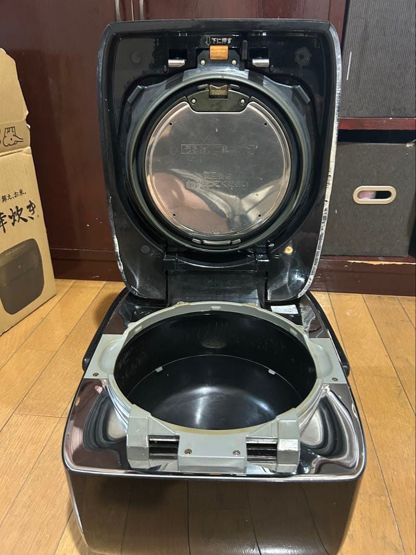 象印 炊飯器 炎舞炊き NW-KB18 10合炊き 一升炊き