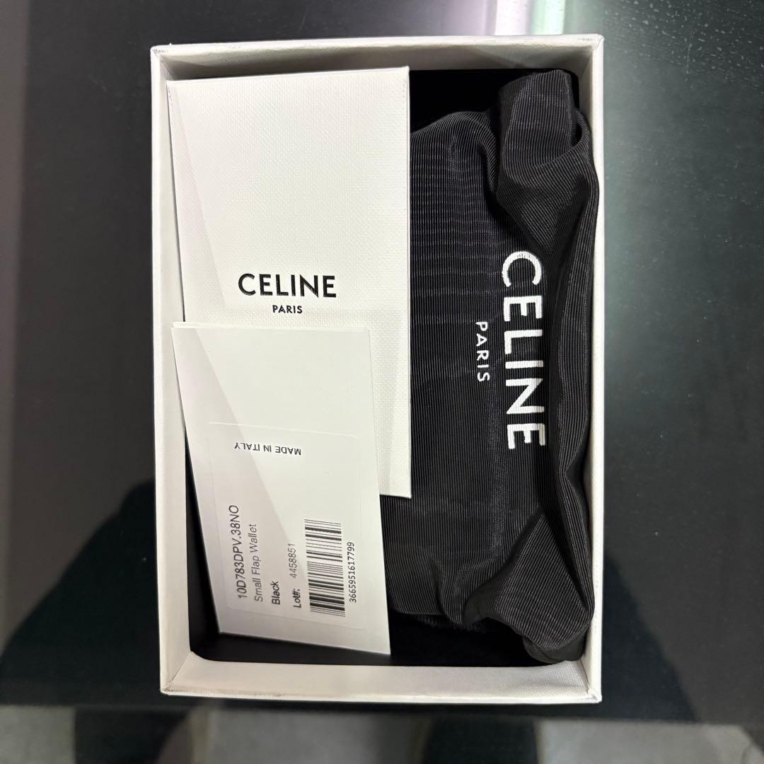 【美品】CELINE セリーヌ　スモール フラップウォレット トリオンフ
