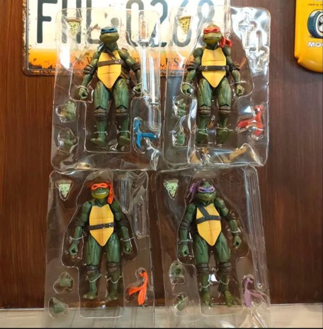 新品 ミュータント・ニンジャ・タートルズ フィギュア 4体セット NECA ネカ